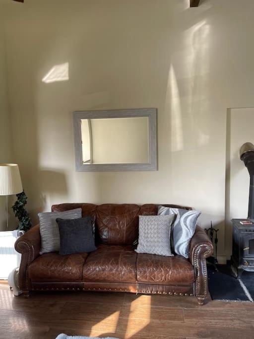 Beautiful Cotswold Couples Retreat Villa Bourton-on-the-Water Ngoại thất bức ảnh